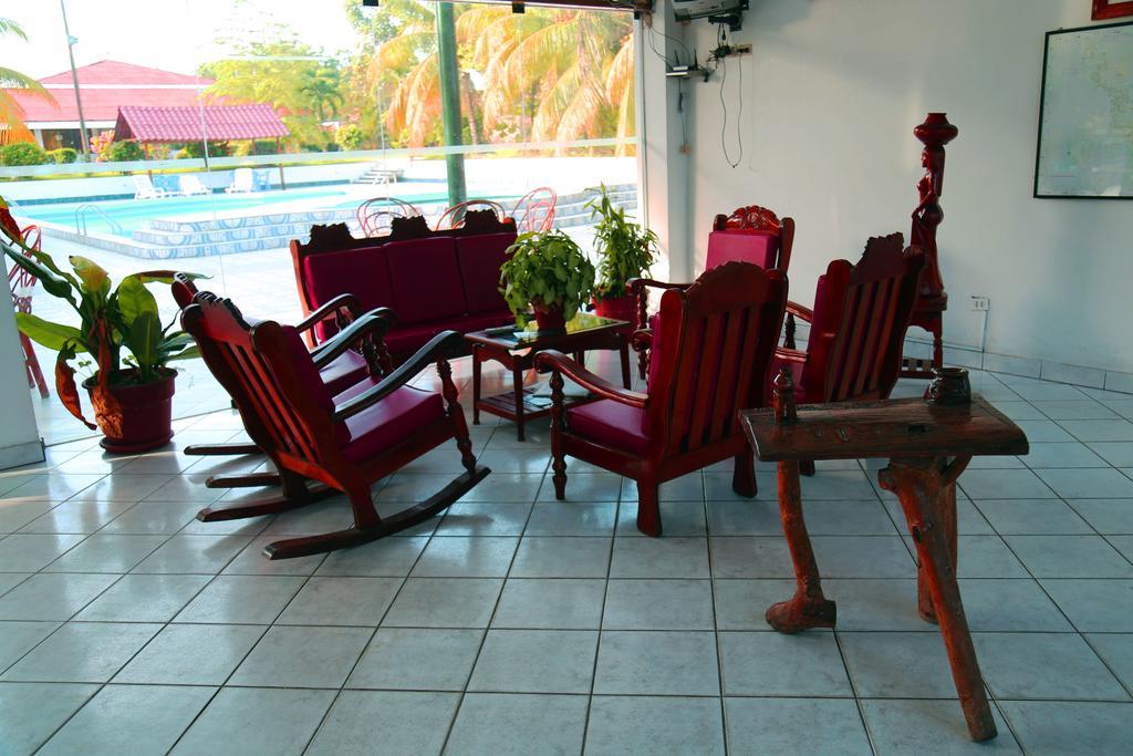 Hotel Sol Del Oriente Iquitos Exterior photo