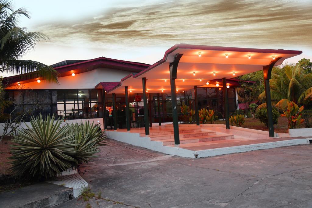 Hotel Sol Del Oriente Iquitos Exterior photo